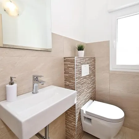 Awesome Home In Zedno With Outdoor Swimming Pool *