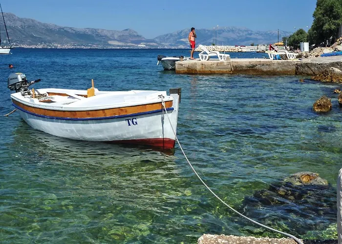 Zedno With Sea View 12 בית נופש *