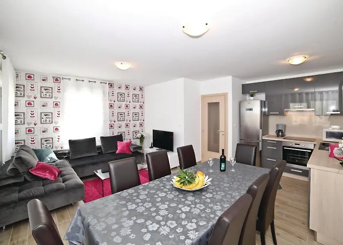 Zedno With Sea View 12 טרוגיר