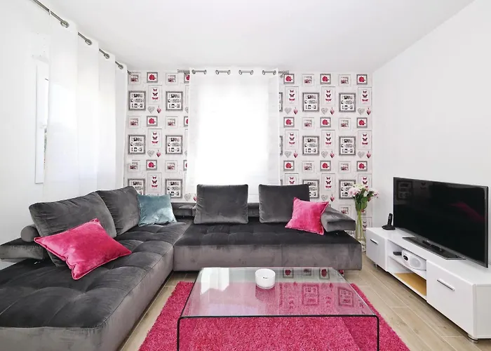 Zedno With Sea View 12 בית נופש טרוגיר